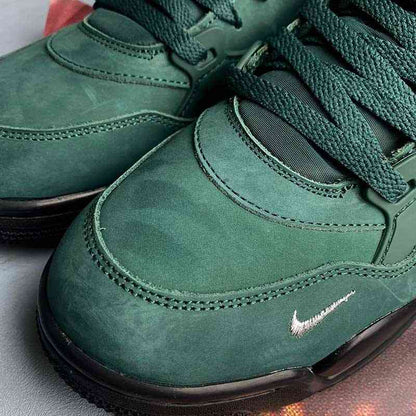 NIGEL SYLVESTER X J4 RM SP ‘FENCE GREEN’